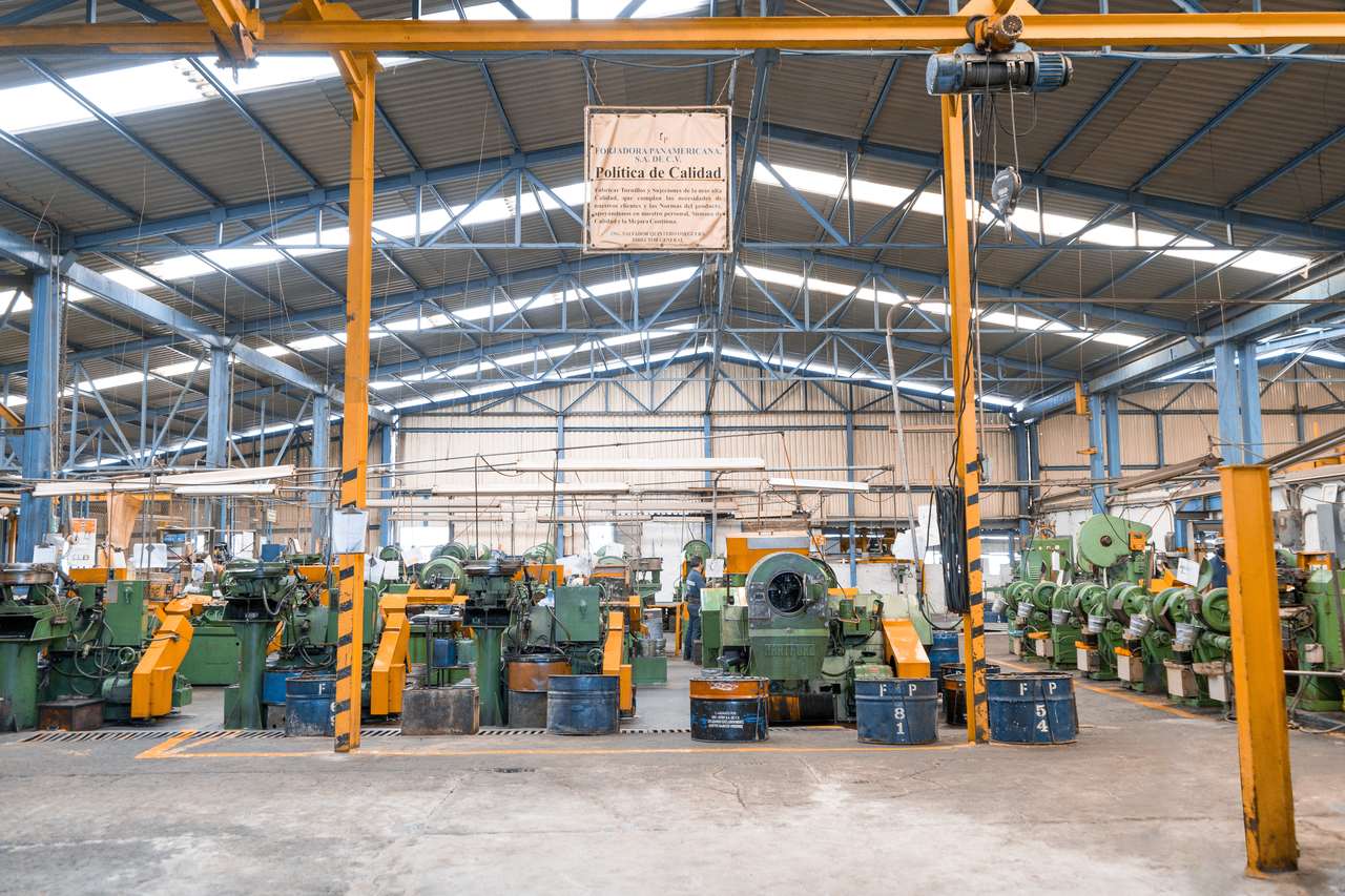 Nave de producción de Forjadora Panamericana